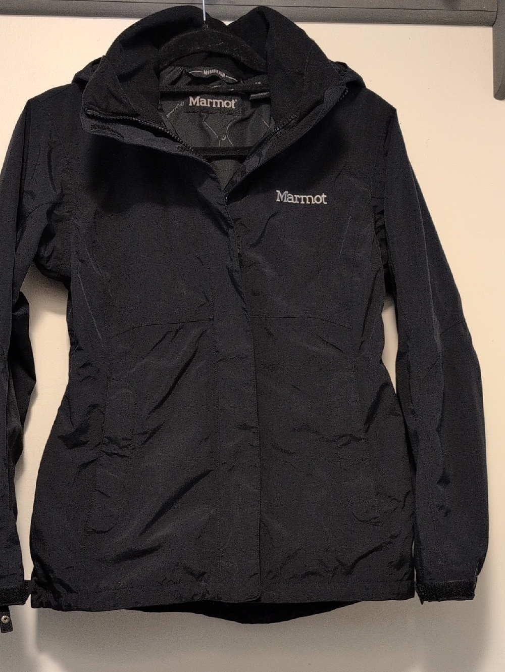 Marmot Women's Black Hooded Ski Jacket Size S/P